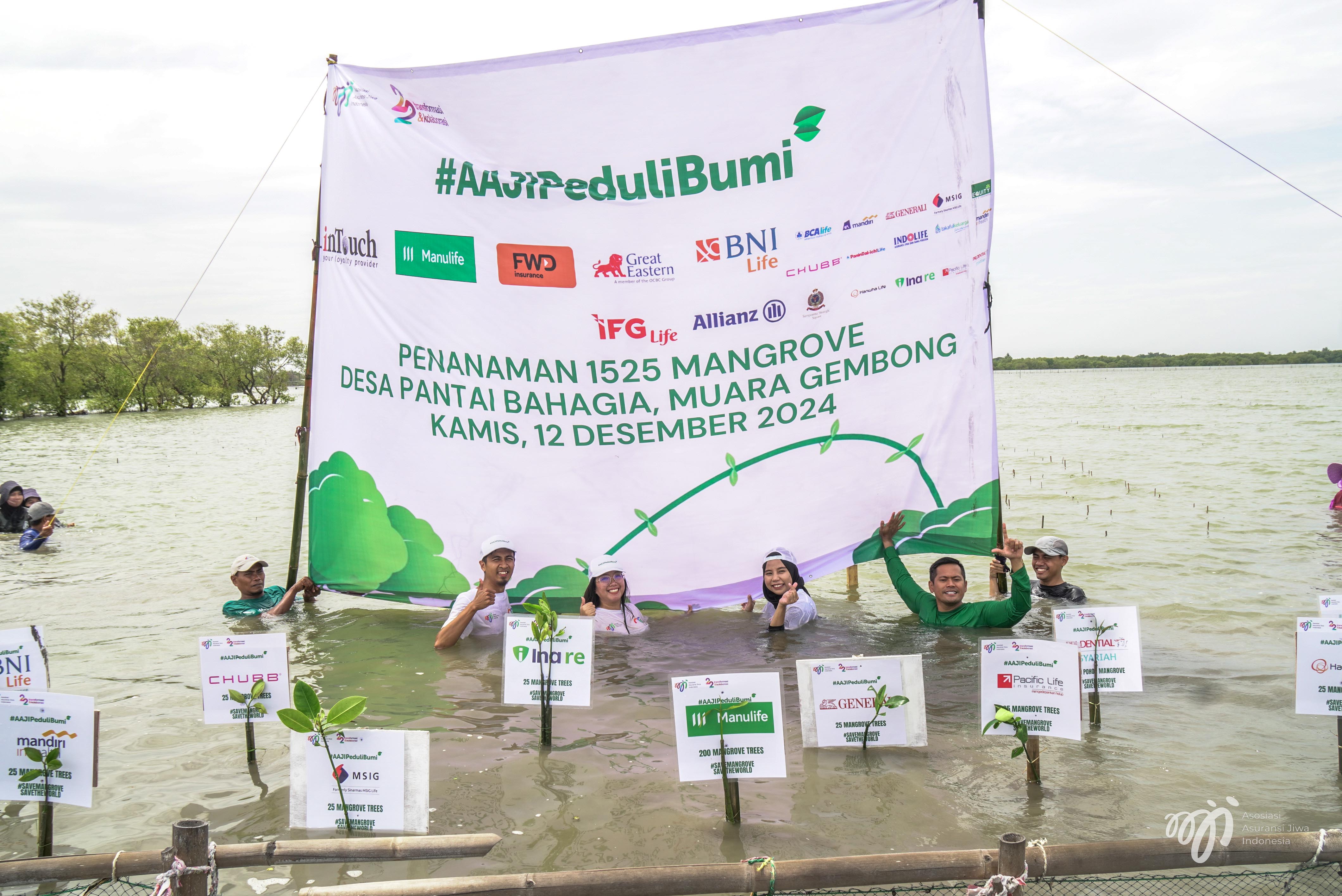 AAJI Tanam 1.525 Bibit Mangrove, Langkah Nyata Industri Asuransi Jiwa untuk Masa Depan Berkelanjutan