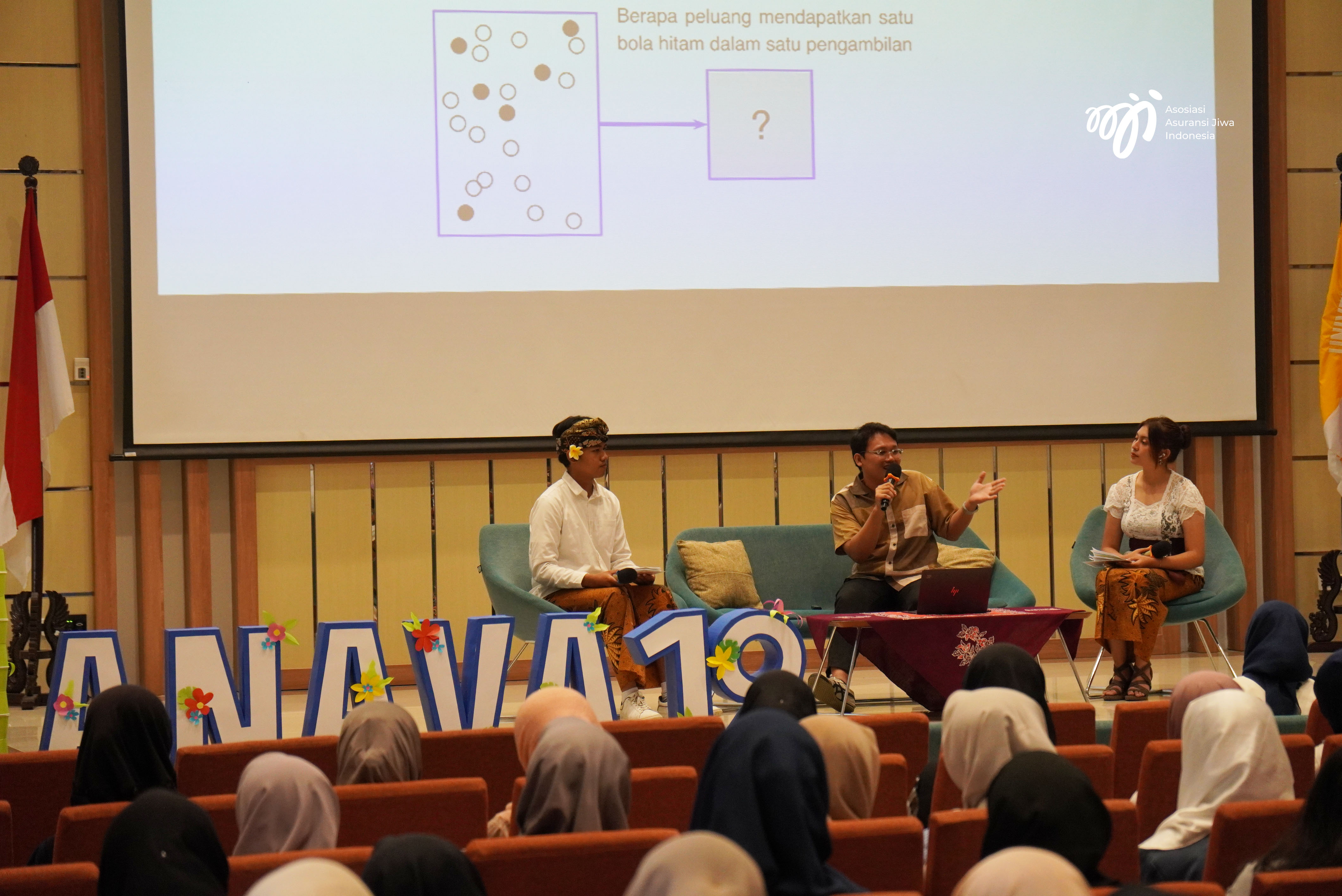 Literasi dan Edukasi di Universitas Gadjah Mada