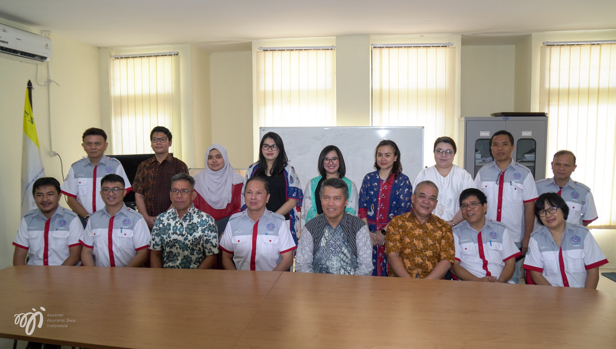 CEO Mengajar di FMIPA Universitas Sam Ratulangi