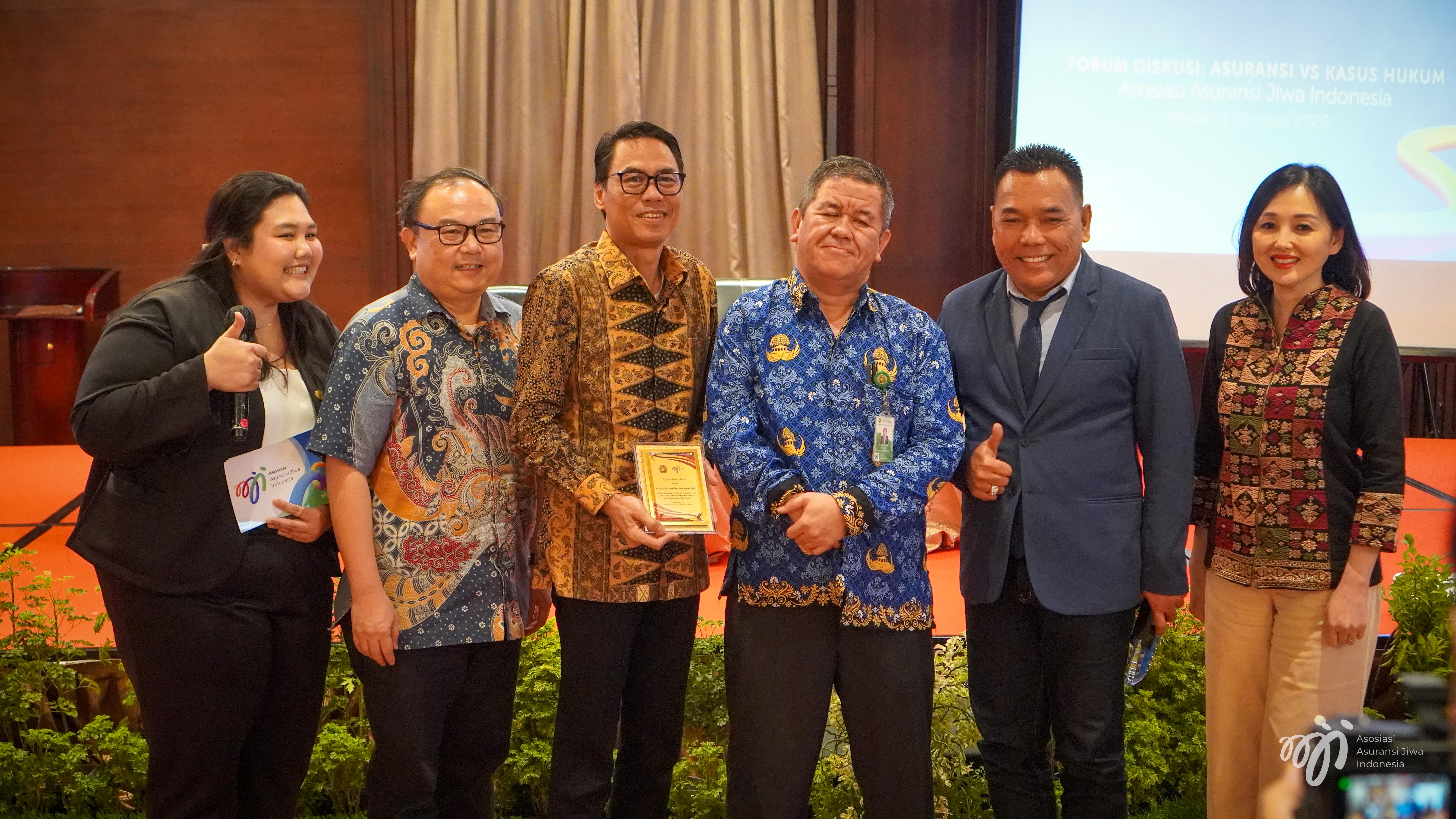 Forum Diskusi Asuransi vs Kasus Hukum