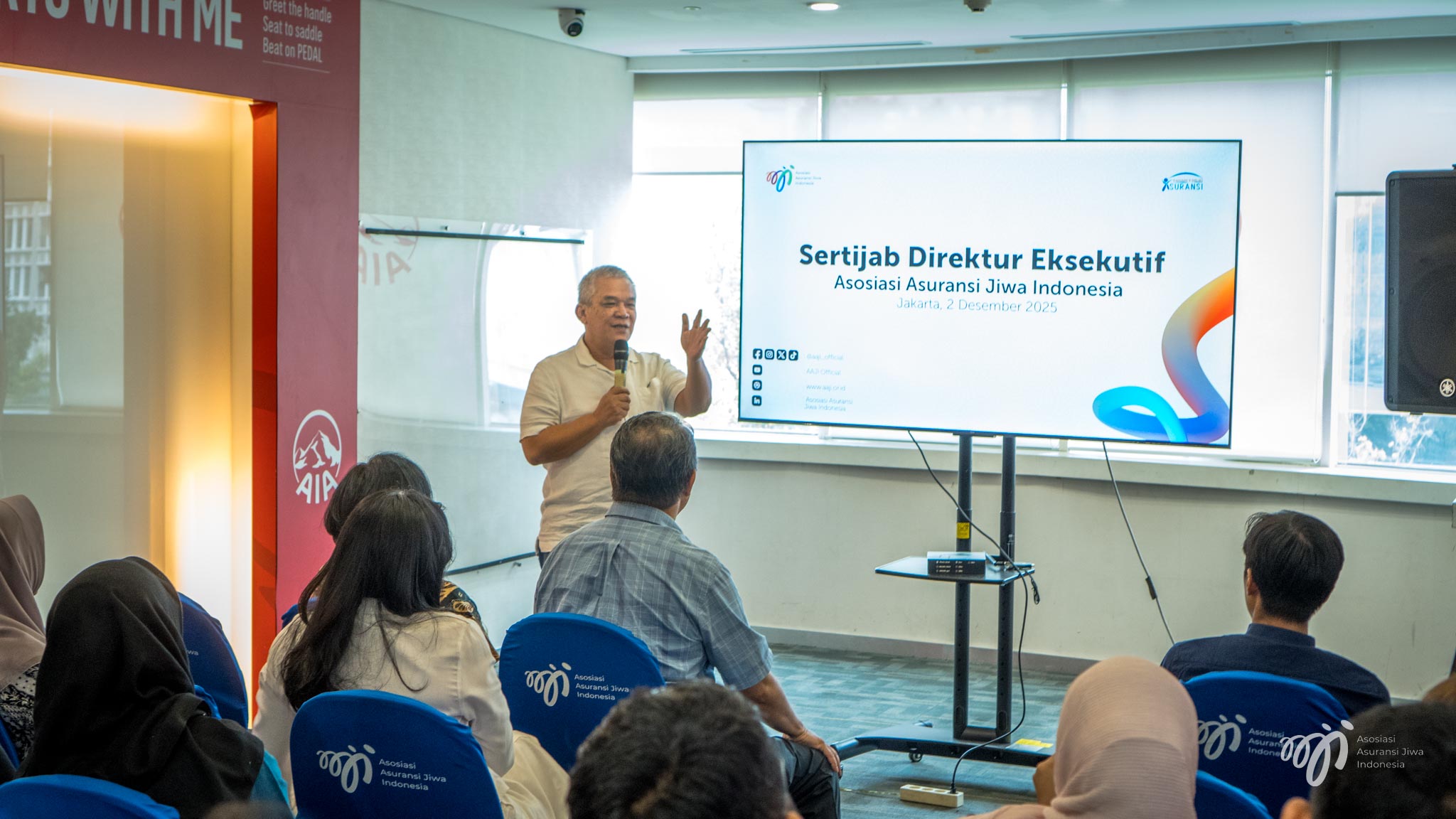 Serah Terima Jabatan Direktur Eksekutif AAJI