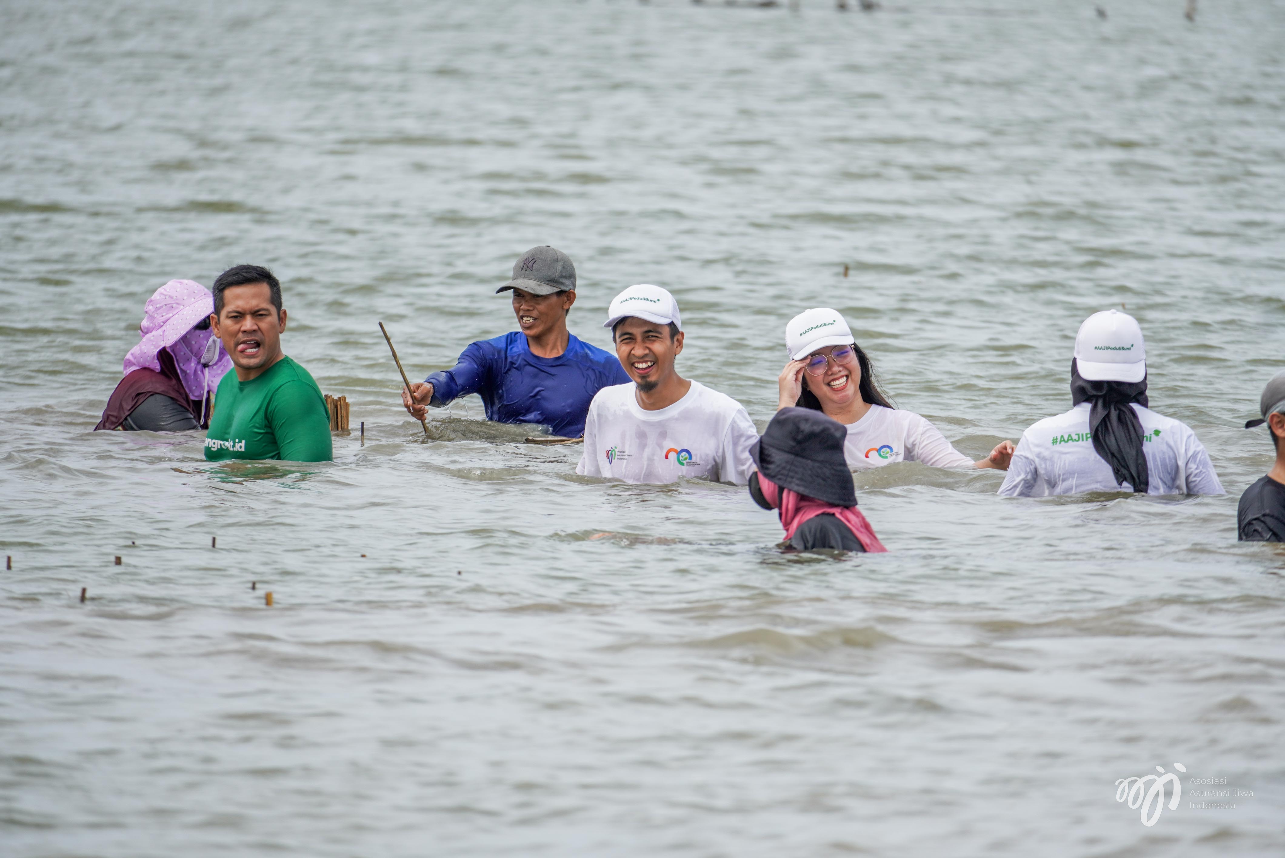 AAJI Peduli Bumi - Muara Gembong