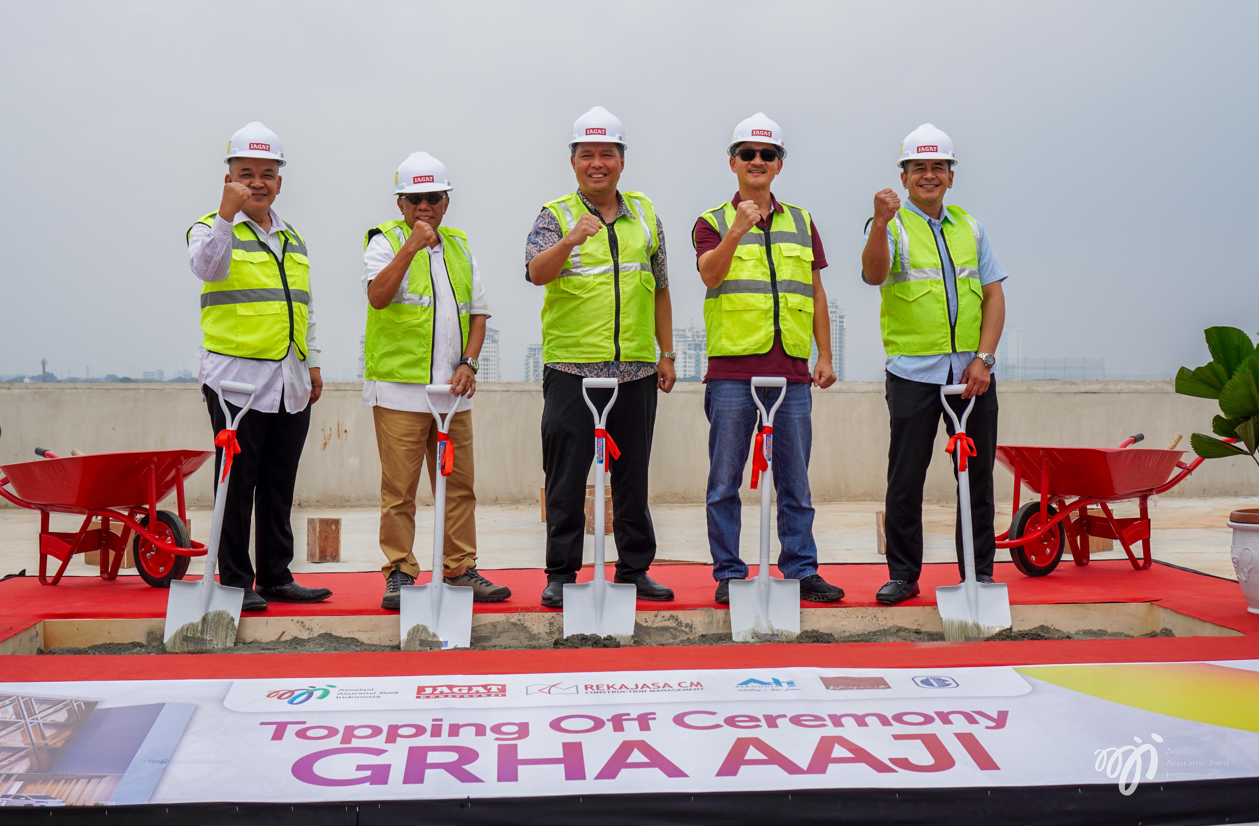 Topping Off Grha AAJI
