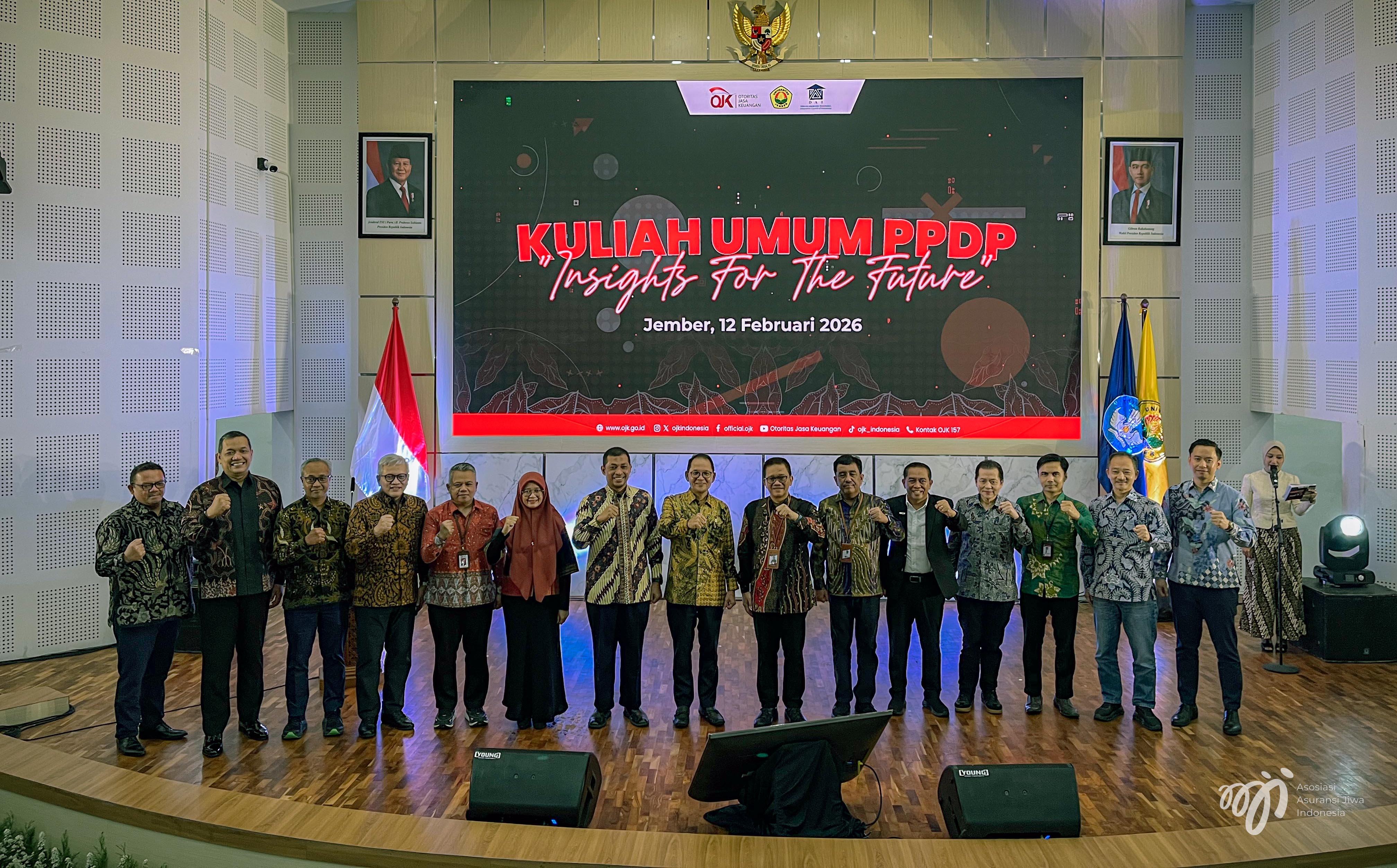 Kuliah Umum OJK dan AAJI di Universitas Jember