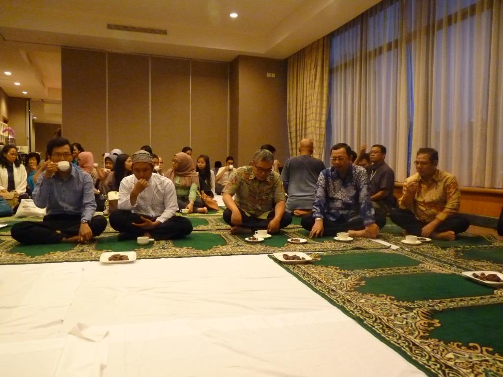 Buka Bersama AAJI dengan Yayasan Fadhilatul Ikhlas